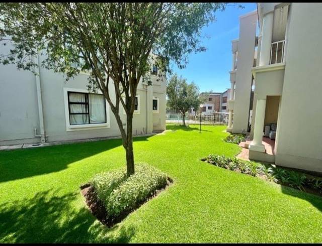 1 BEDROOM APARTMENT FOR SALE IN NORTH RIDING